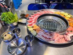 -哈哈碳都·牛肋条无限自助烤肉(台江万达店)
