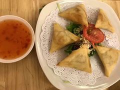 -J Daeng Seafood