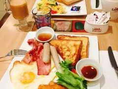 -必胜客(安盛金马店)