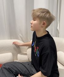 -川和潮人