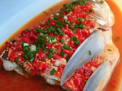 凤凰鱼头-凤凰湘语·海派湘菜(浦东旗舰店)
