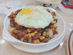 干免治牛肉饭-喜莲咖啡
