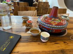 -毛辣果·贵州红酸汤牛肉火锅(西单店)