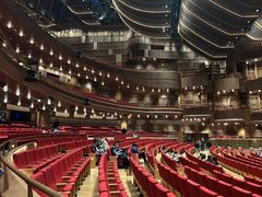 -交通银行前滩31演艺中心