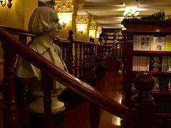-果戈里书店