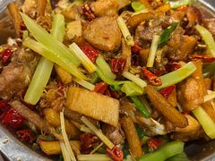 干锅牛蛙-馋嘴蛙火锅
