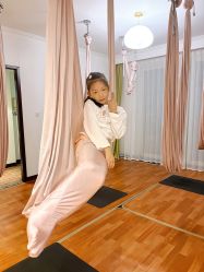 -Yvon yoga 瑜伽·精准体态管理中心