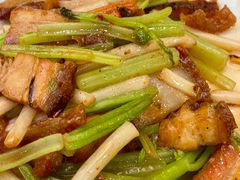 -东馆和天下特色餐饮(工农店)