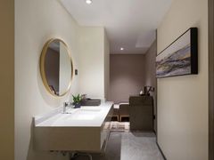 -曼谷一号酒店(深圳龙华大浪商业中心店)