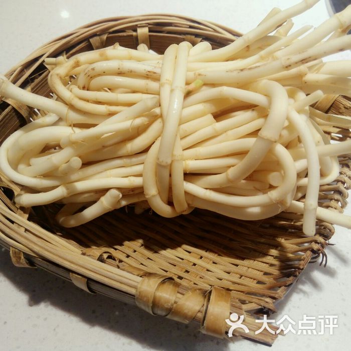 吃闹热小郡肝串串香折耳根图片-北京火锅-大众点评网