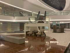 -上海滴水湖皇冠假日酒店