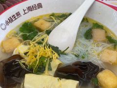 -小杨生煎(金山百联购物中心3楼店)