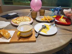 -菲滋意式餐厅(富阳东方茂店)