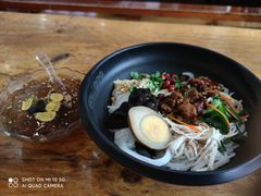 -桥香园过桥米线(国贸店)
