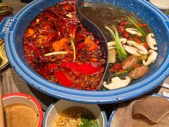 -王歘歘·chuǎ火锅(五道营店)