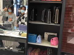 -CHANEL(恒隆广场店)