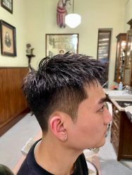-IMUSE BARBER SHOP
