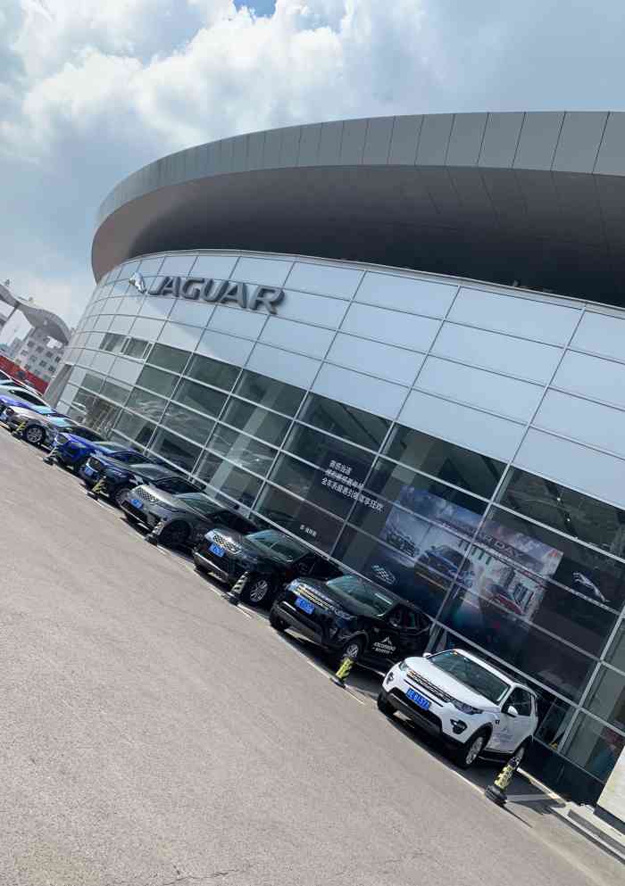 捷豹路虎4s店(常熟永达路捷)-"公司环境挺好的.车子也很漂亮. .