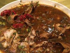 红烧杂鱼-天目湖刘老四农庄