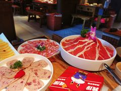 -小龙坎火锅(湖滨银泰in77店)