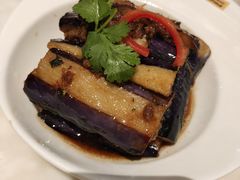 -港丽餐厅(高德置地店)