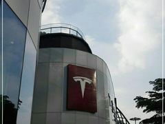 -TESLA 特斯拉(广州天环广场体验店)