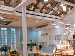 -猫的天空之城概念书店(苏州平江店)