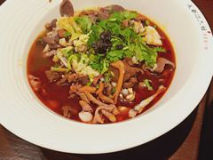 -成都你六姐·牛肉冒菜(城市集市合生汇店)
