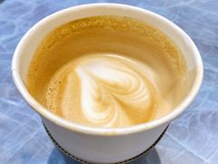 拿铁-JPG coffee(广州体育西店)