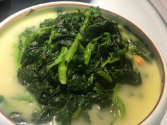 -姜君·千岛湖鱼头馆(浦东大道店)