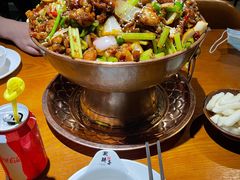 -渝胖子老城区炭火蛙锅(临城店)