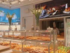 面包甜点陈列柜-好利来(马家堡店)