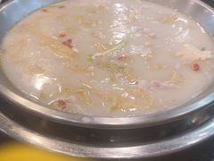 -老来福·非遗酸汤兔(凯旋路店)