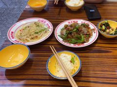 -山城欢现炒食堂(上海城店)