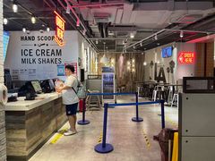 -卡乐星(浦东机场店)