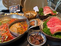 -楠小云·云南鲜菌·鲜牛自助火锅(九眼桥店)