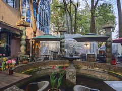 -Golden Lily河内巴黎法越料理餐厅(建国西路店)