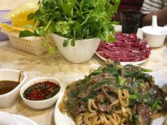 -粤潮牛肉火锅店(江南大道店)