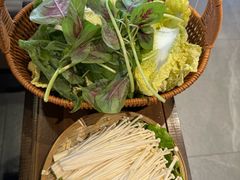 -由衷贵州酸汤牛肉火锅(新桥店)
