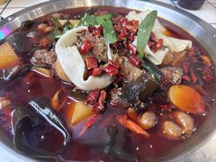 -晓彭肥肠鸡·泡椒鸡火锅(水木天地店)