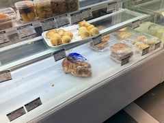 -白玉兰食品(中山公园龙之梦店)