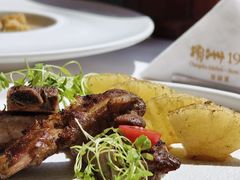 碳烤伊比利亚黑毛猪肋排-橘洲1910花园江景西餐厅