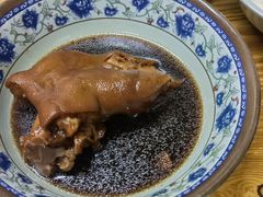 猪蹄-无名氏宵夜小摊(祝家三姐妹馄饨店)