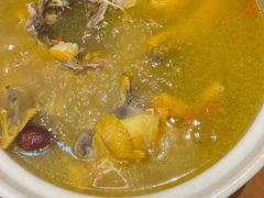 -有红鸡毛店·川菜(建设路店)