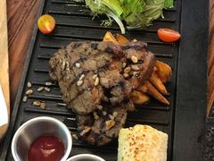 -I HOLIC艾豪丽披萨(KKone店)