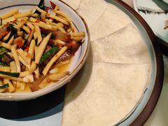 -佬麻雀·新湘菜(珠海金发购物中心店)
