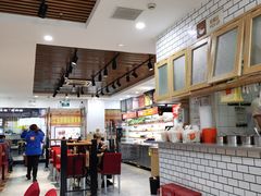 大堂-杨国福麻辣烫(龙阳广场店)