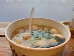 -手劲鱼丸馄饨铺(哈一百店)