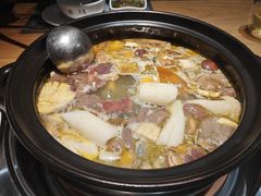 -一朵菌·野生菌探索家火锅(南亚店)