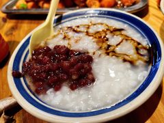 红豆稀饭-泥糊破店小酒馆·团建聚餐(南京西路店)